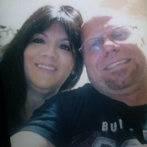 Meet your Posher, Gloria